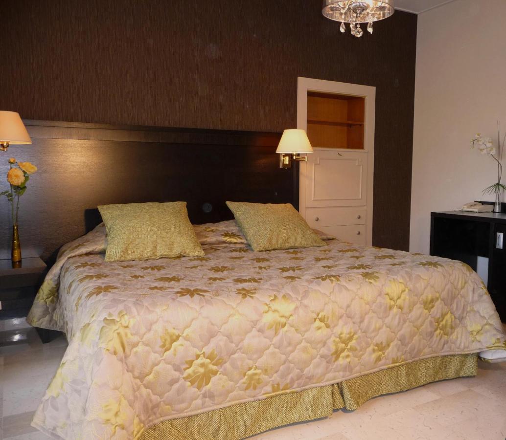 Hotel Diana Vence Kültér fotó