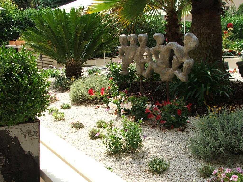 Hotel Diana Vence Kültér fotó